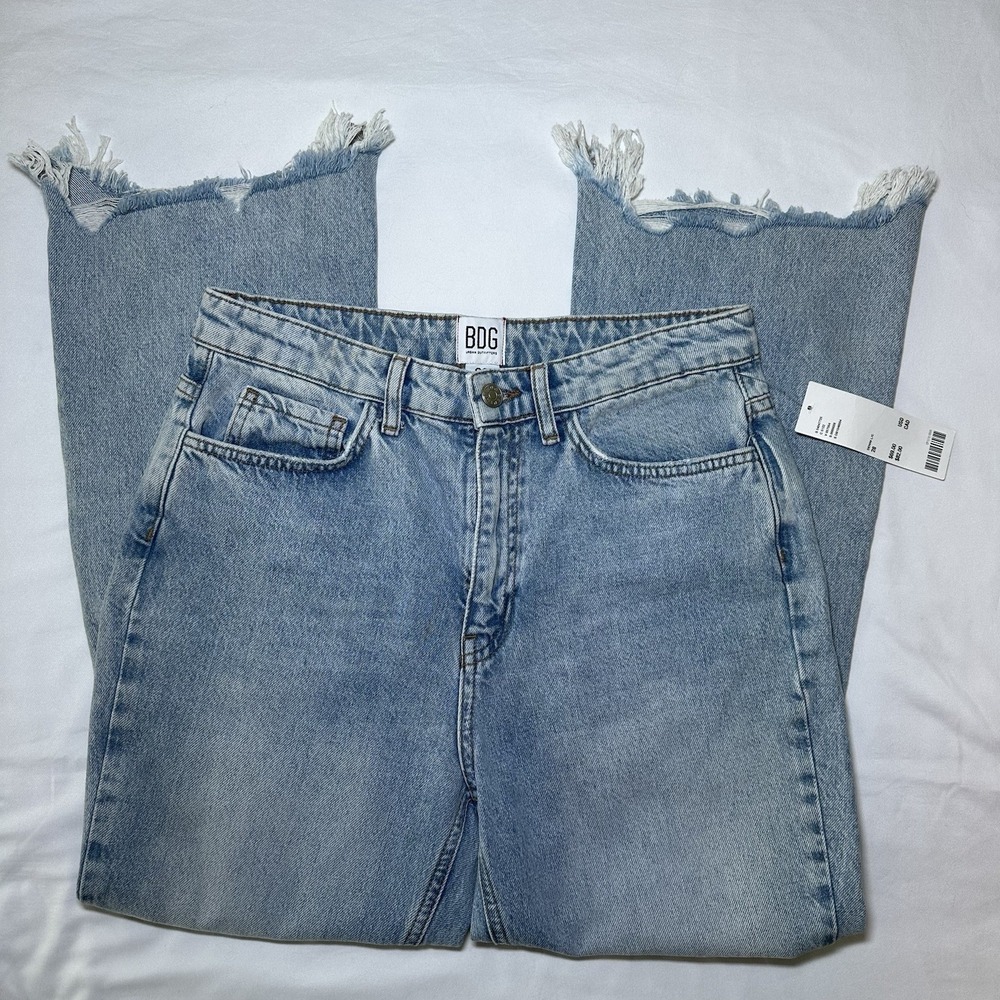 BDG Wilco Destroyed Cropped Kick Flare Women's Size 28 Medium Wash Denim NWT